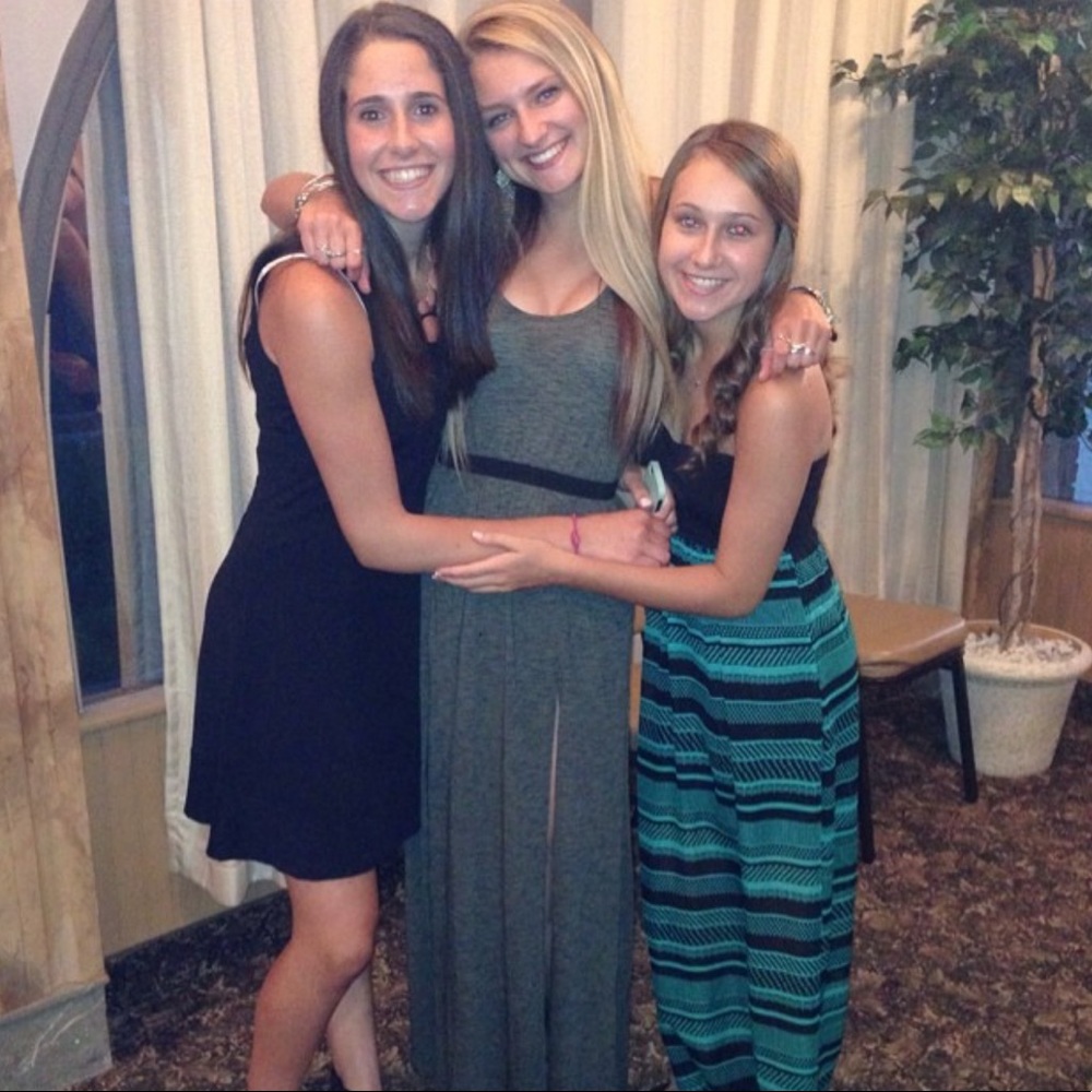 Green maxi dress